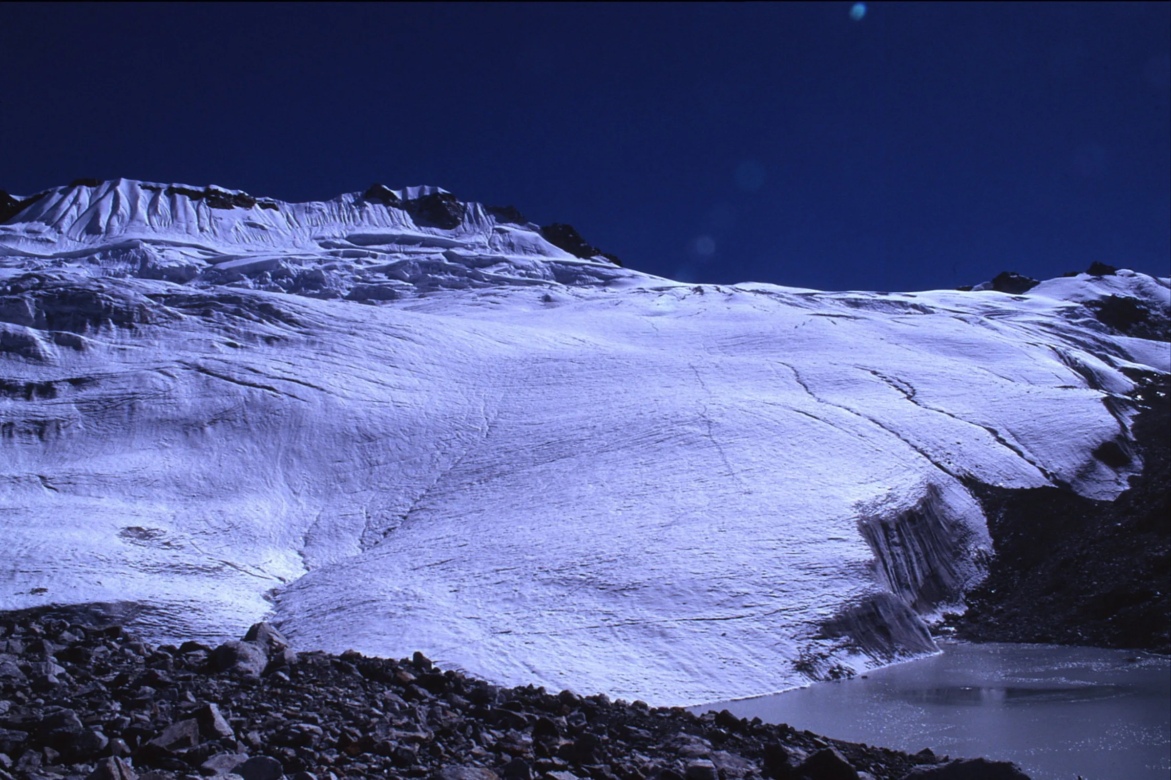 The Yala glacier in 1980